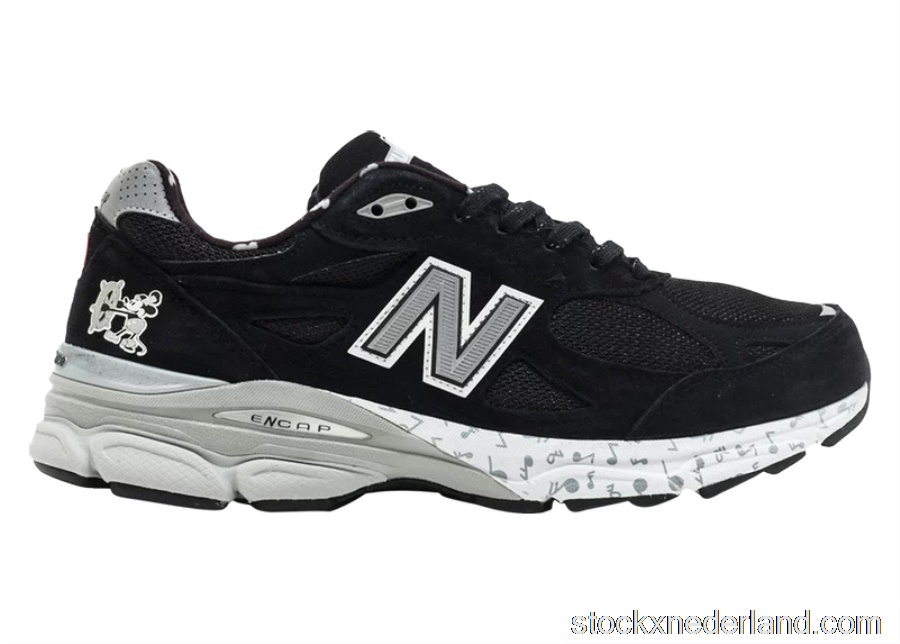 New Balance 990v3 Disney Mickey SteamboatM990DIS3