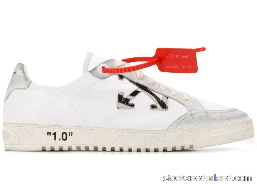 OFF-WHITE 2.0 Black WhiteOMIA042F19D680370101