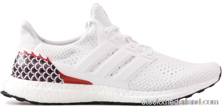 adidas Ultra Boost Clima Dragon BoatEE7150