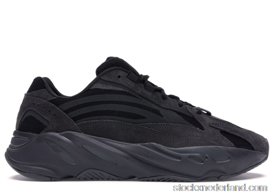 adidas Yeezy Boost 700 V2 VantaFU6684